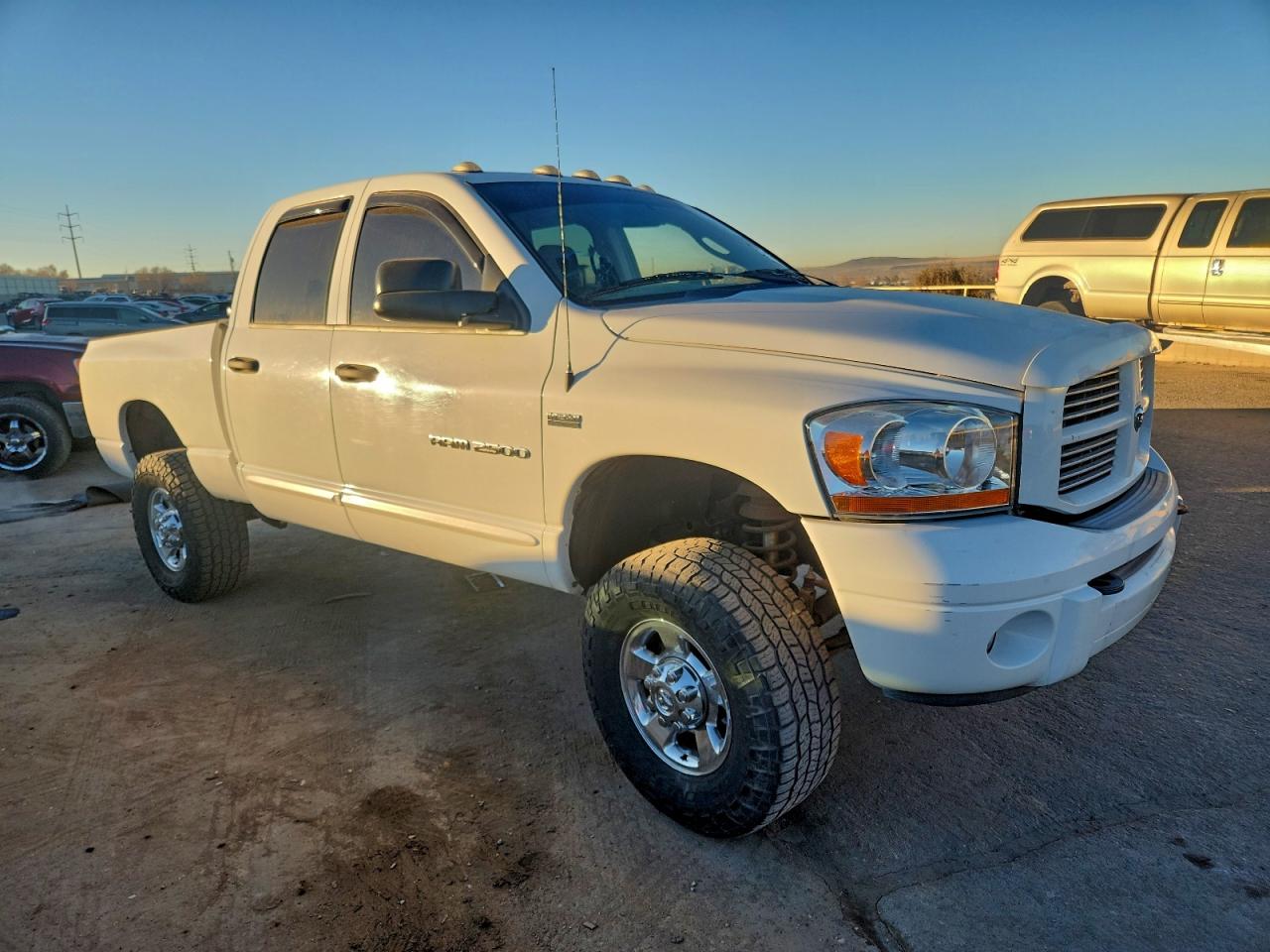 2006 DODGE RAM 2500 ST photo 4
