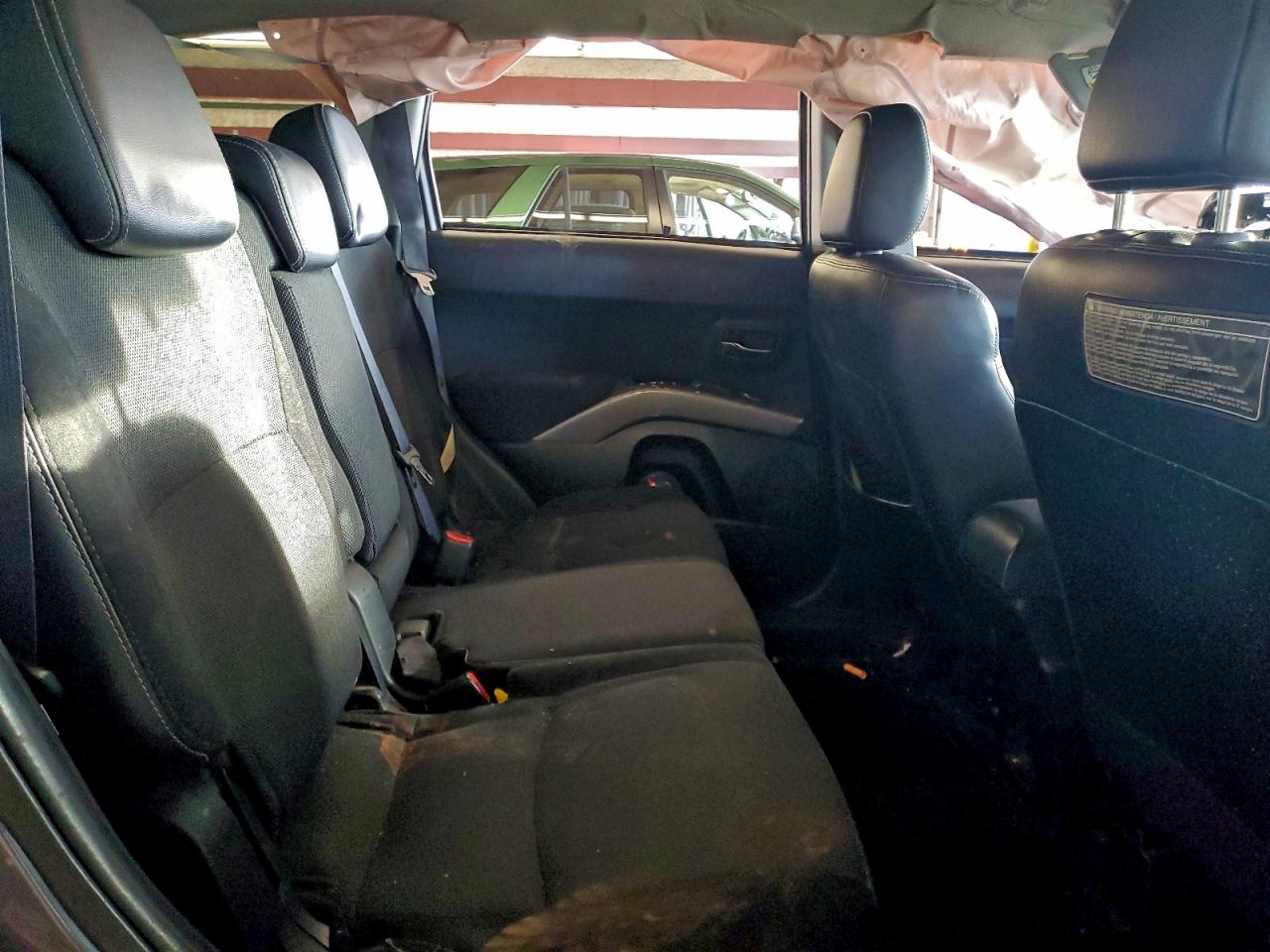 2009 MITSUBISHI OUTLANDER SE photo 11