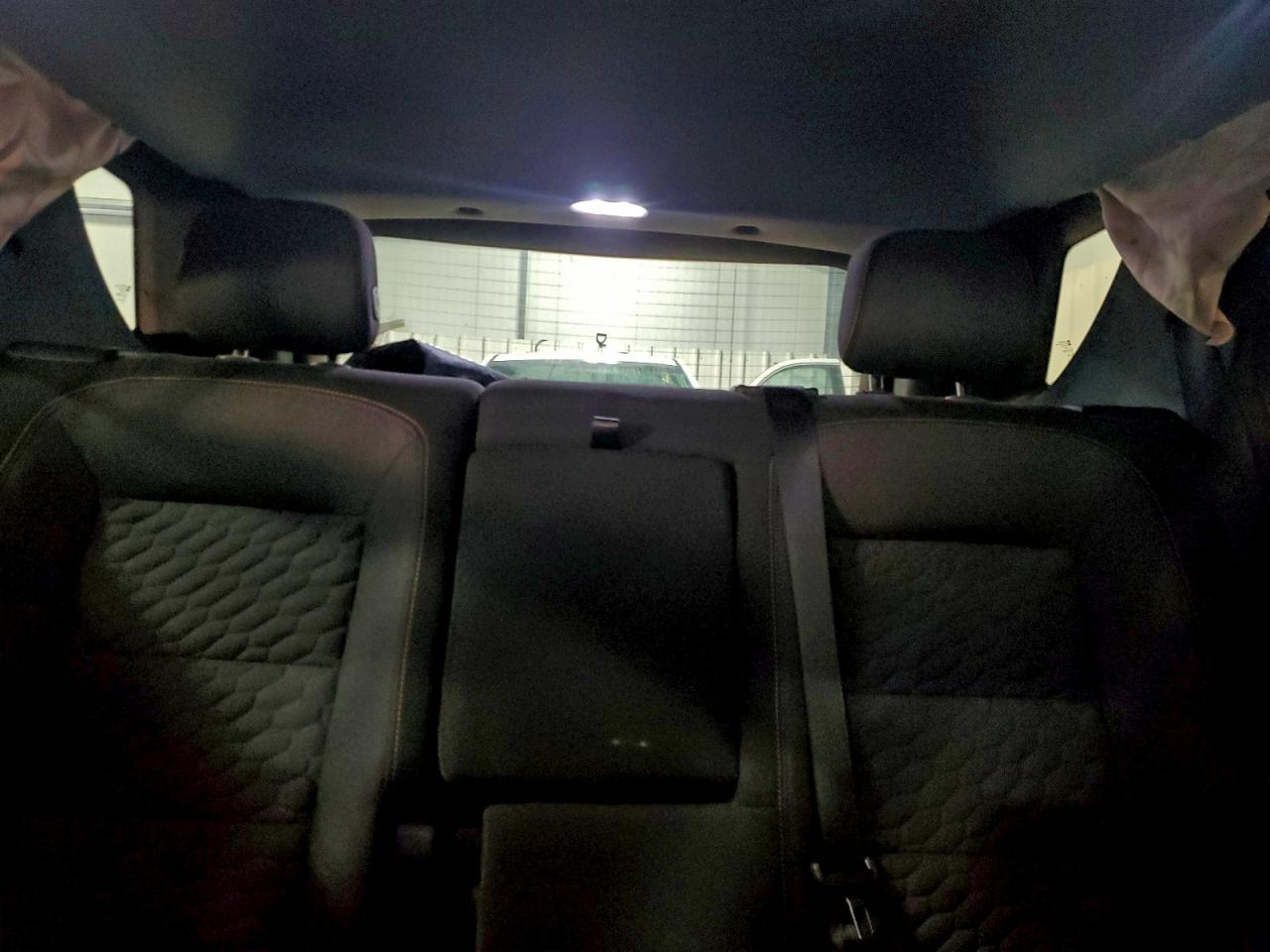 2020 CHEVROLET EQUINOX LT photo 10