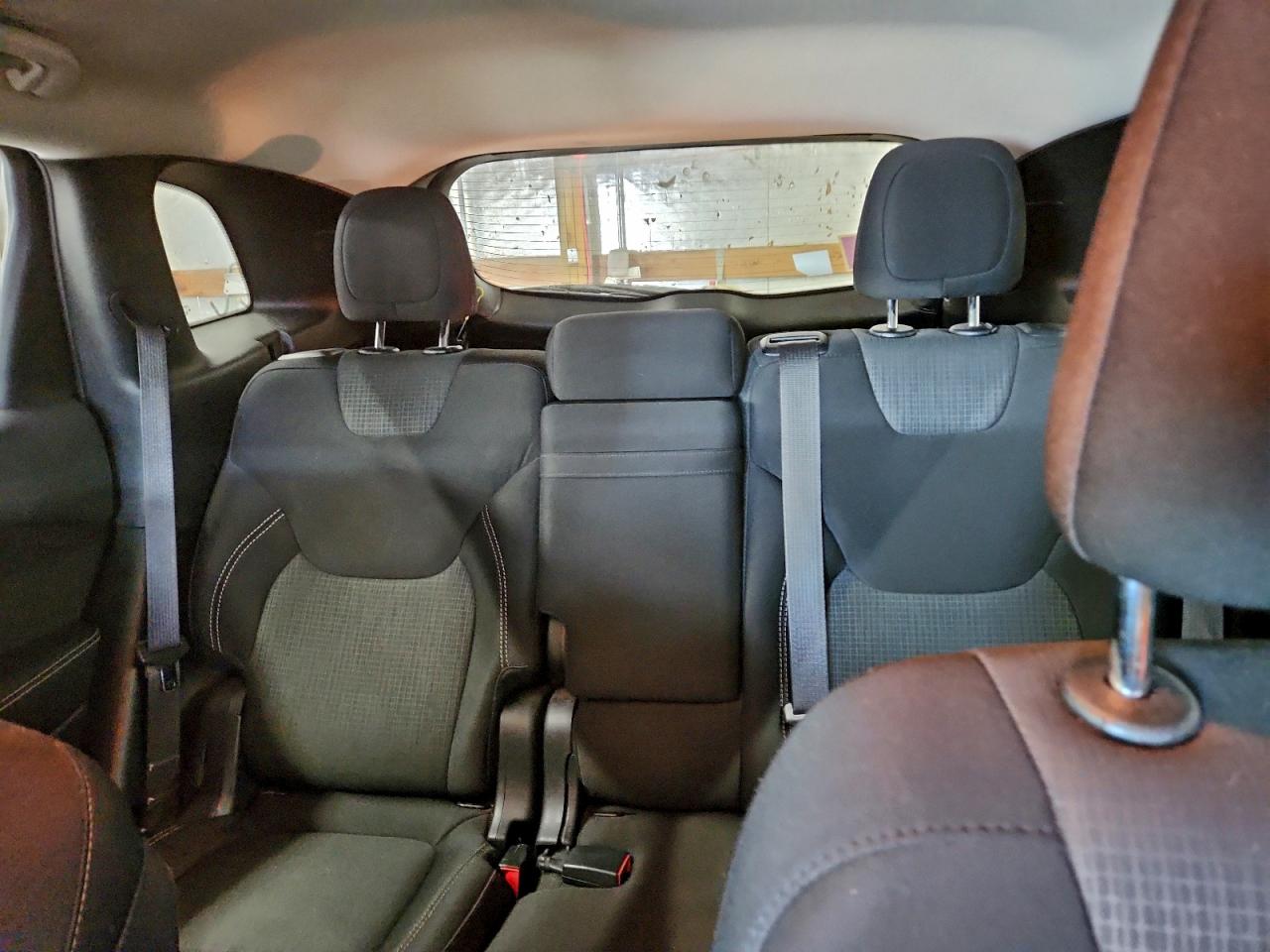 2015 JEEP CHEROKEE LATITUDE photo 10