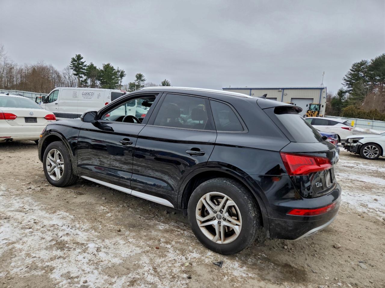 2018 AUDI Q5 PREMIUM photo 2