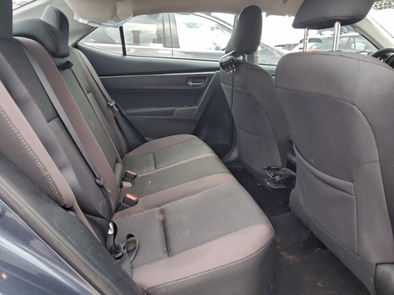 2017 TOYOTA COROLLA L photo 19
