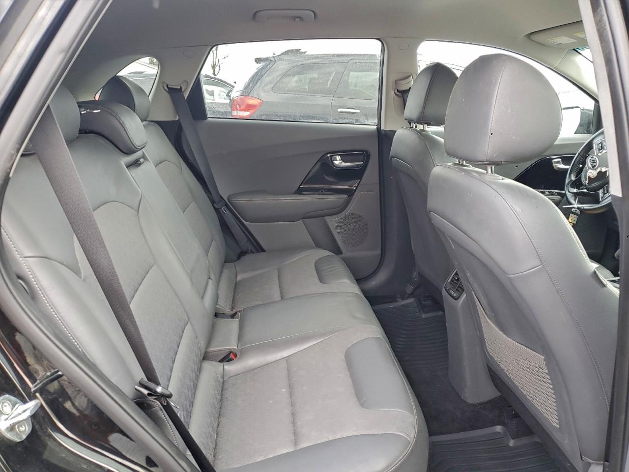 2019 KIA NIRO EX photo 10