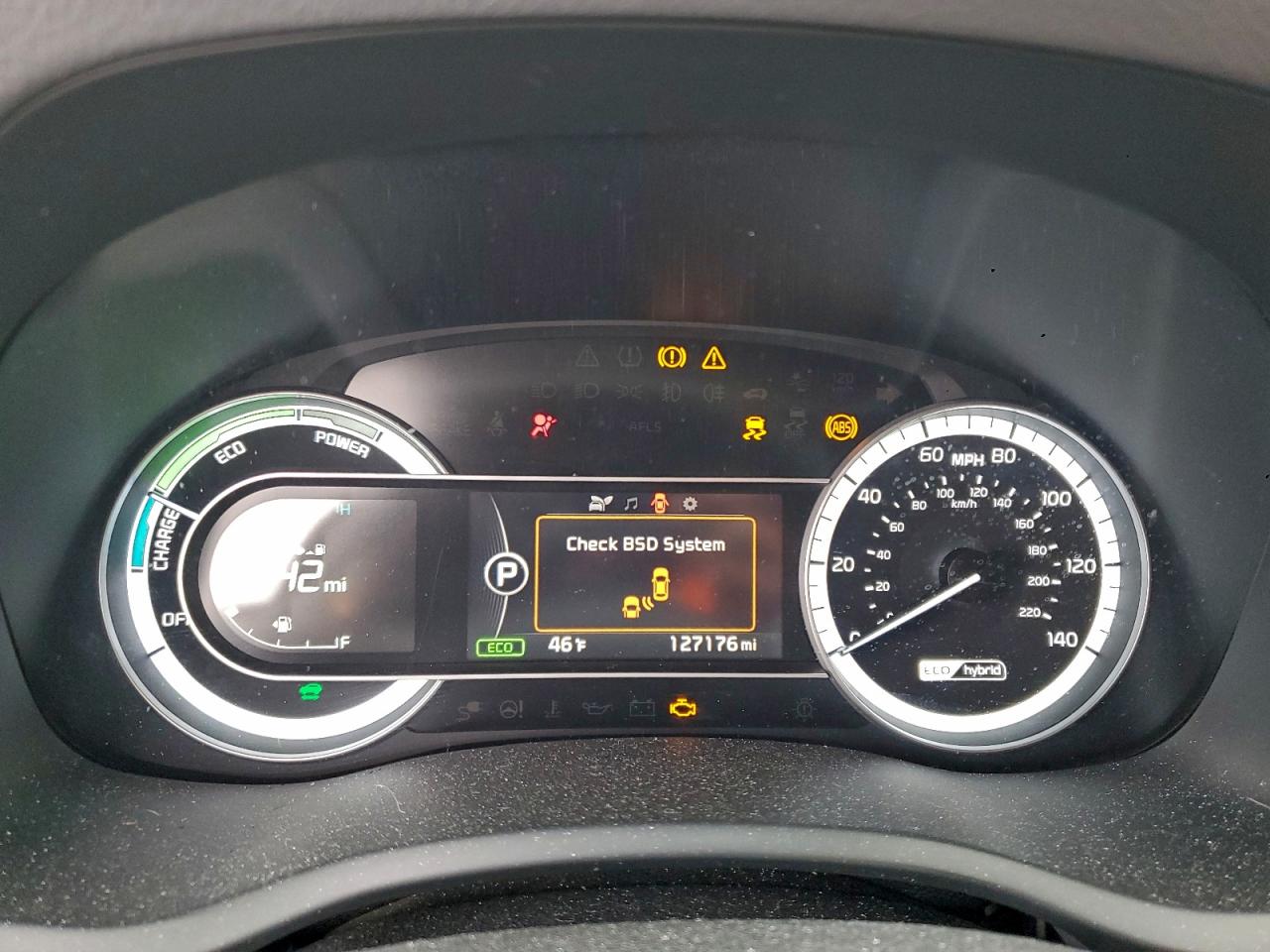 2019 KIA NIRO EX photo 9