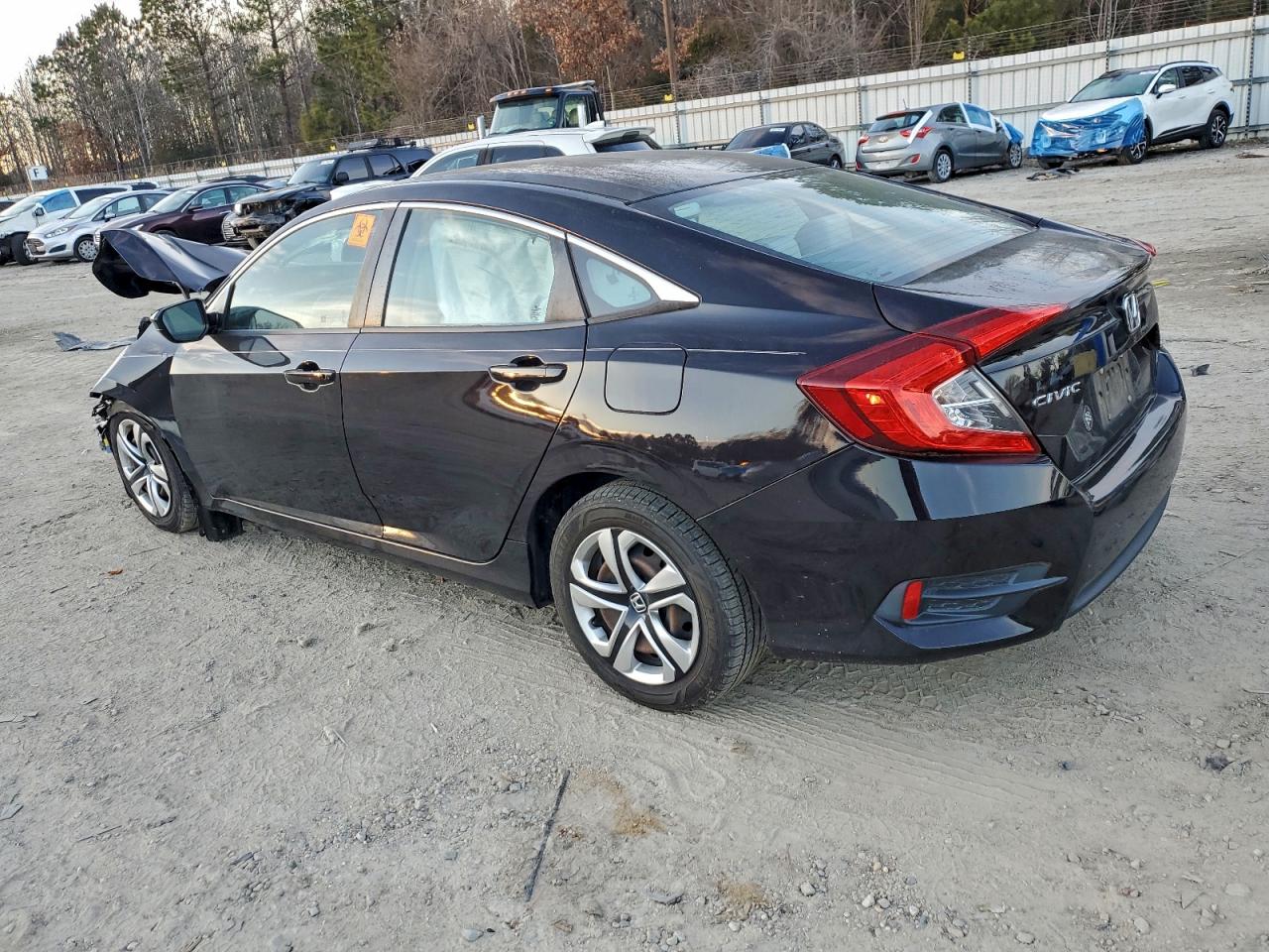 2017 HONDA CIVIC photo 2