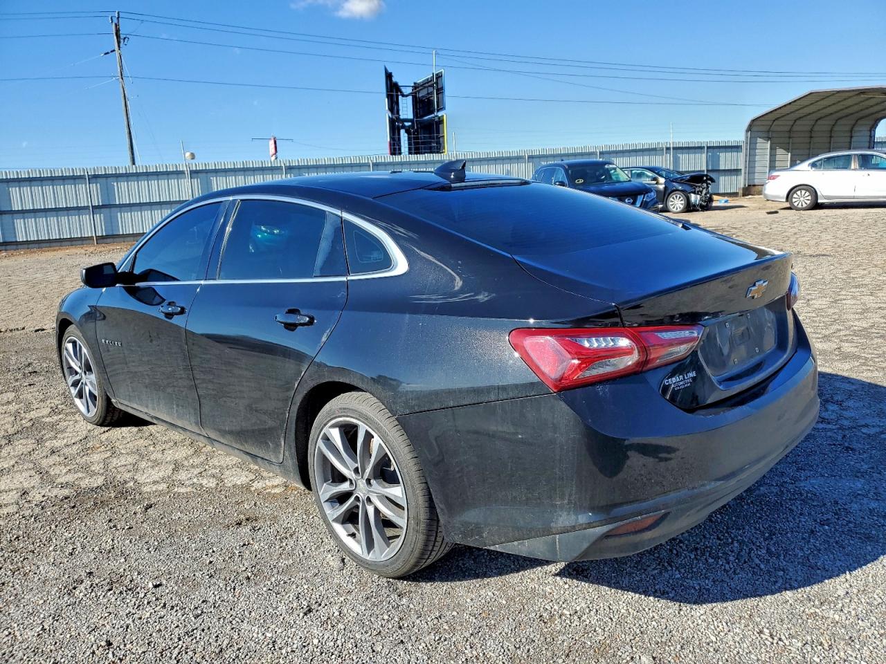 2021 CHEVROLET MALIBU LT photo 2