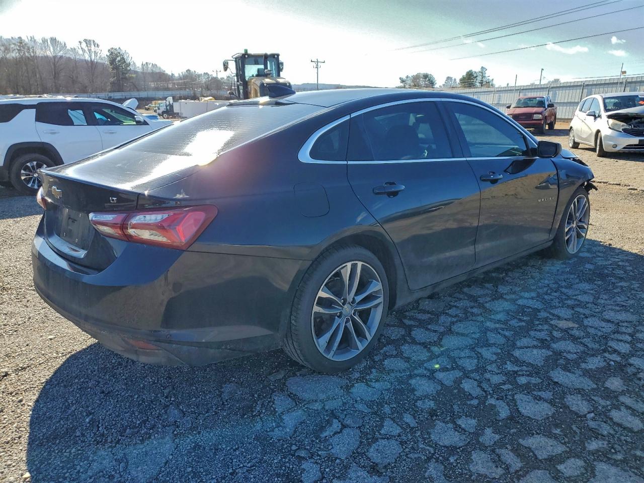 2021 CHEVROLET MALIBU LT photo 3