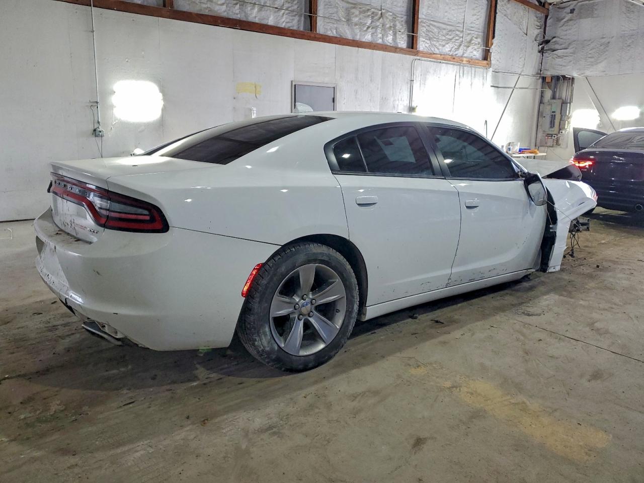 2016 DODGE CHARGER SXT photo 3