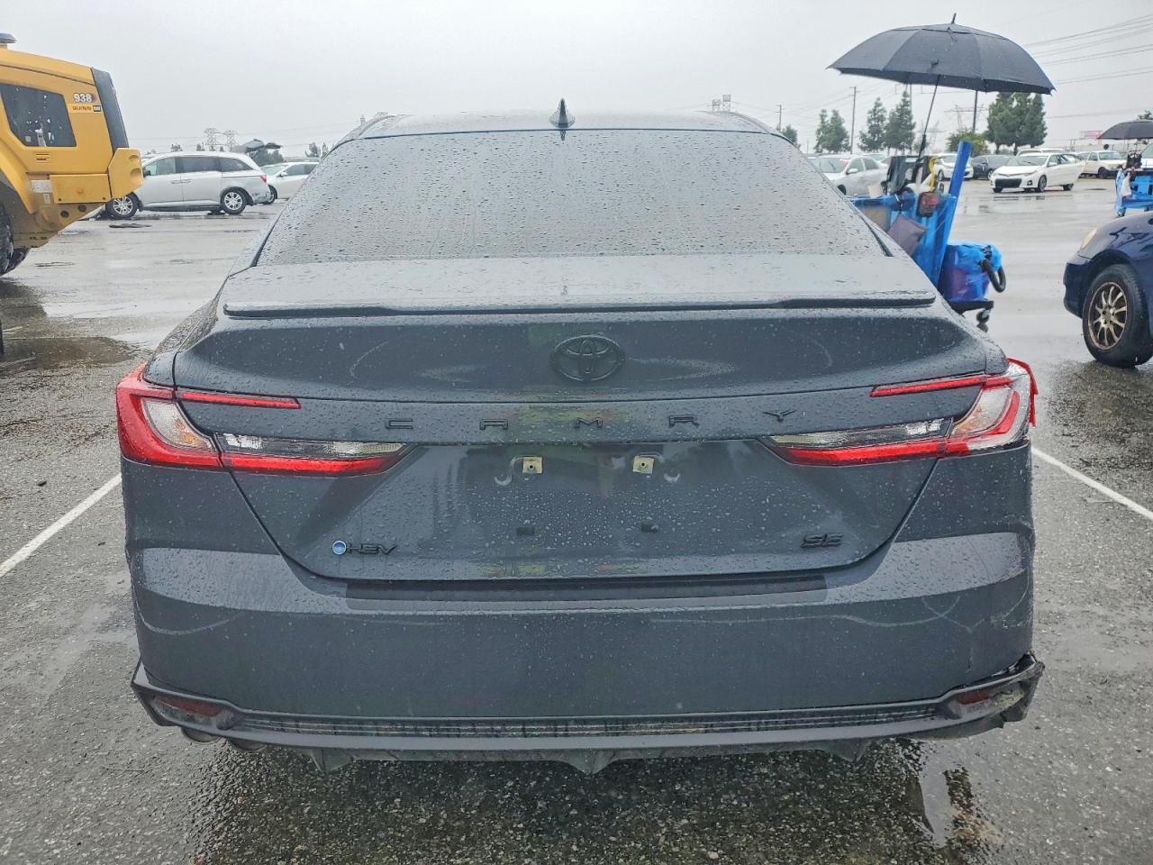2025 TOYOTA CAMRY XSE photo 6
