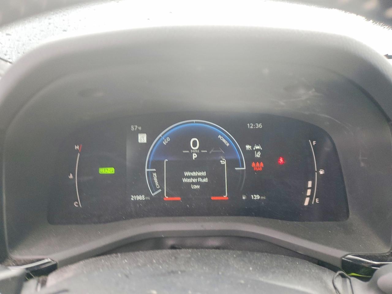 2025 TOYOTA CAMRY XSE photo 9