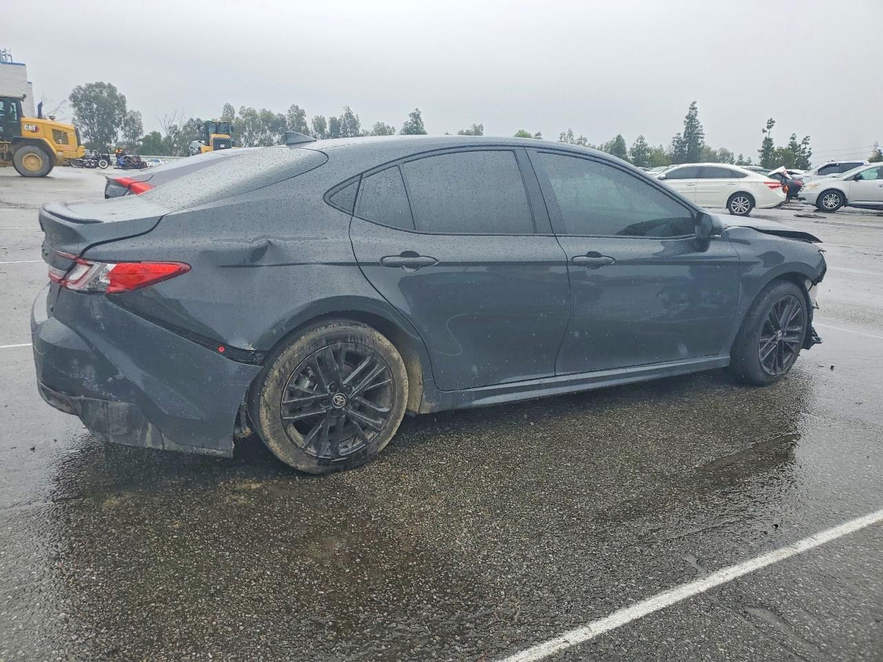 2025 TOYOTA CAMRY XSE photo 3