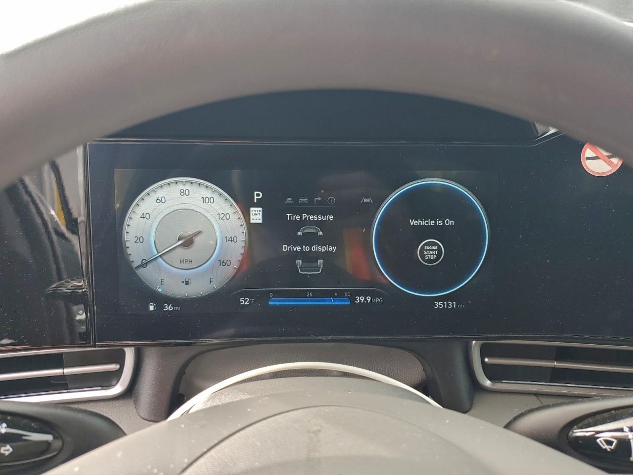 2024 HYUNDAI ELANTRA SEL photo 9