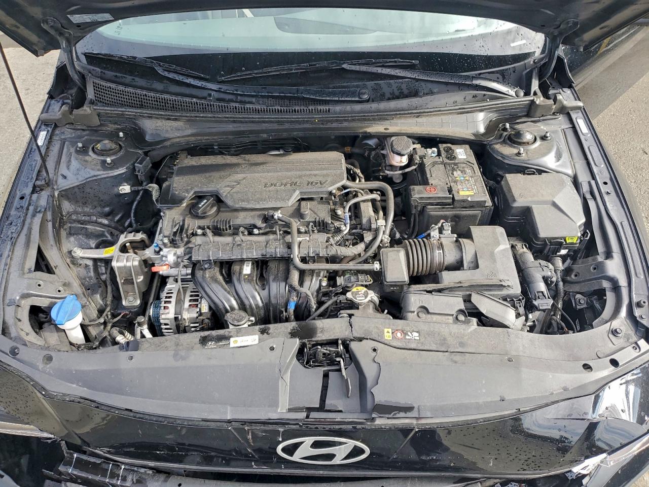 2024 HYUNDAI ELANTRA SEL photo 11
