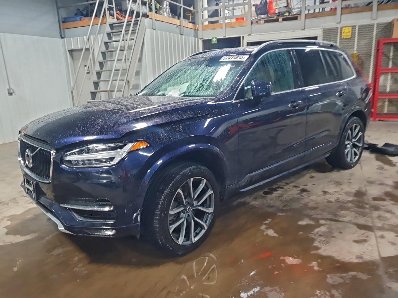 2017 VOLVO XC90