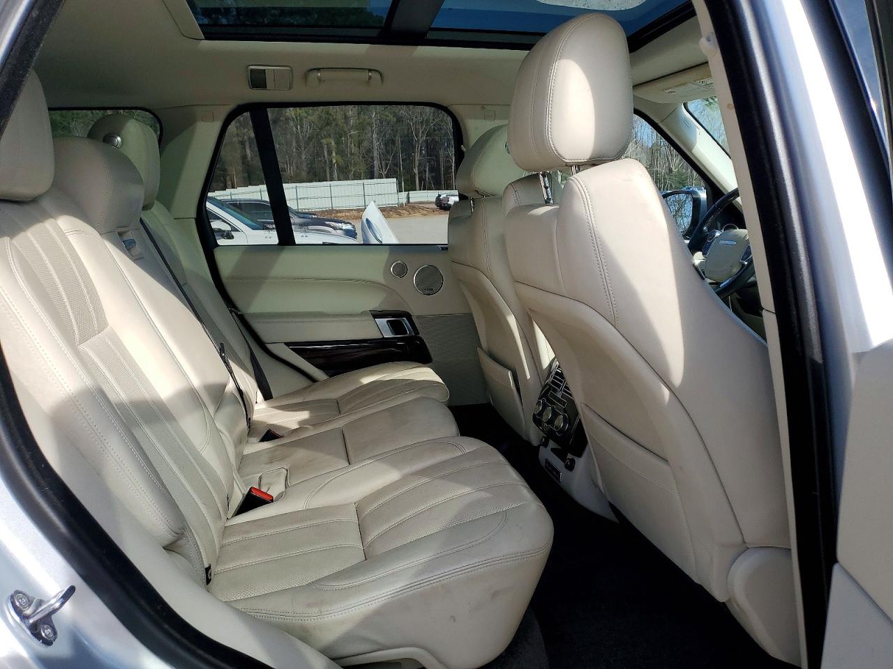 2015 LAND ROVER RANGE ROVER SUPERCHARGED photo 11