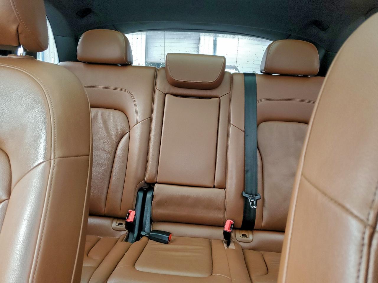 2012 AUDI Q5 PREMIUM PLUS photo 10