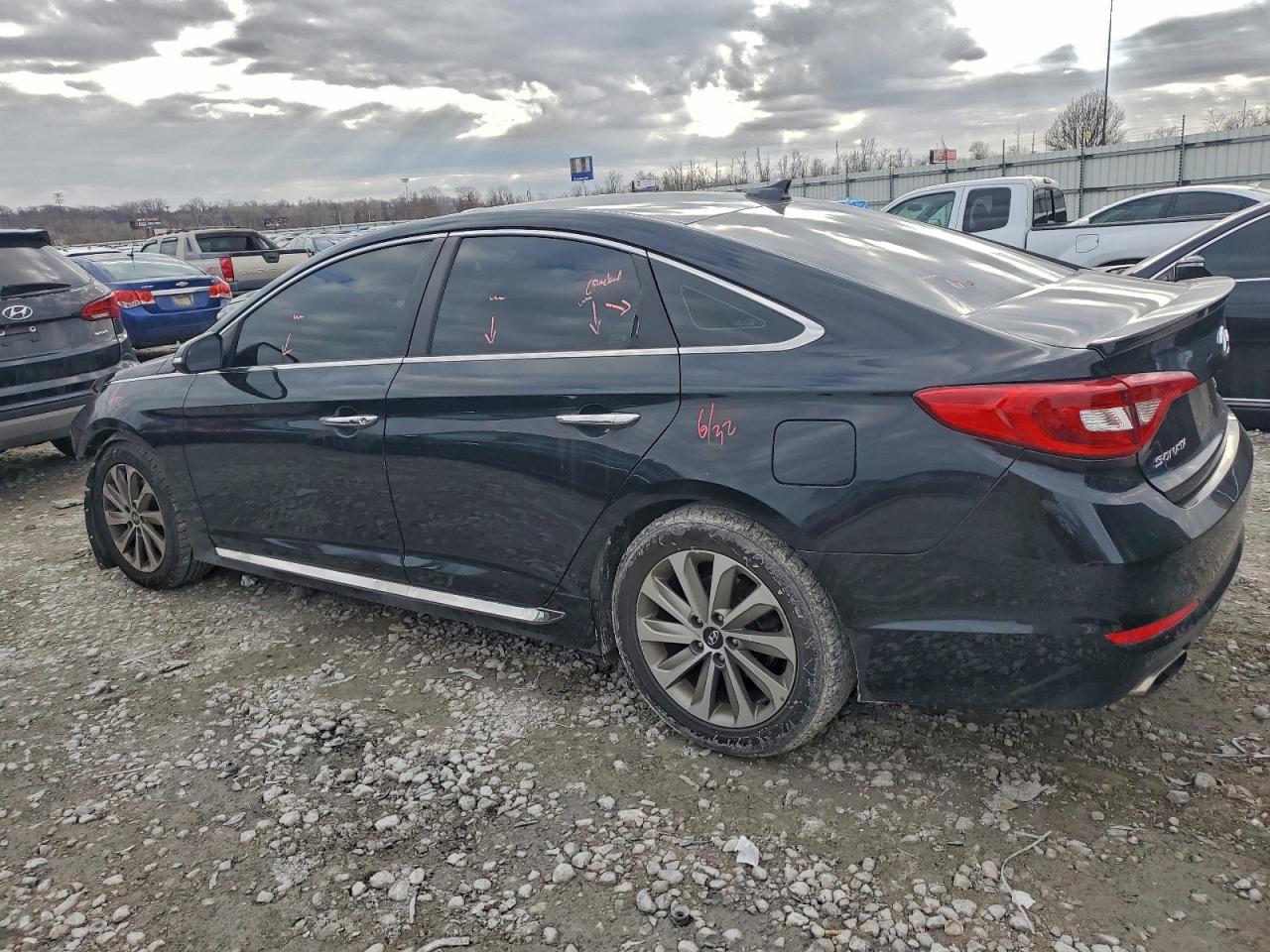 2017 HYUNDAI SONATA SPORT photo 4