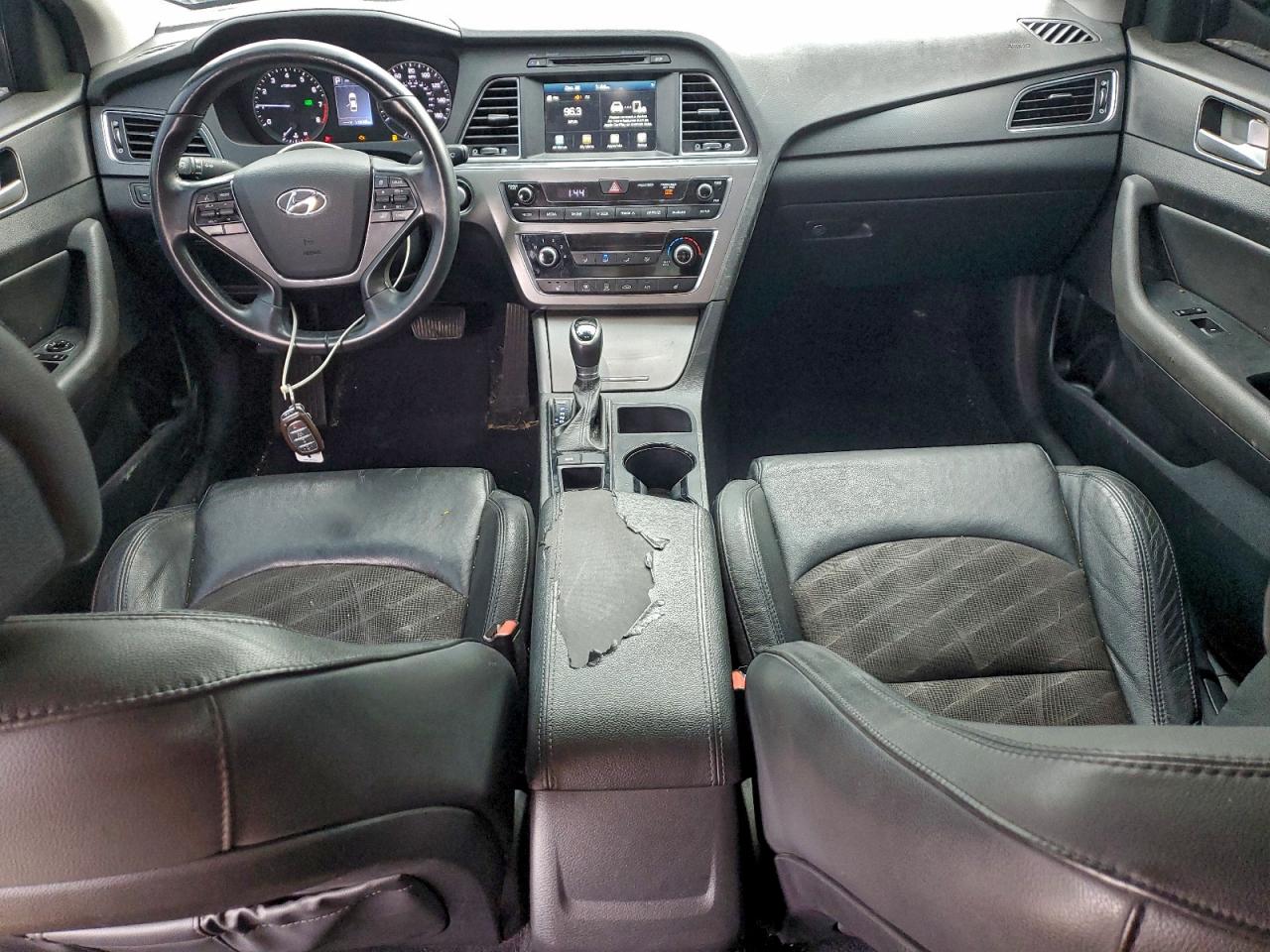 2017 HYUNDAI SONATA SPORT photo 22