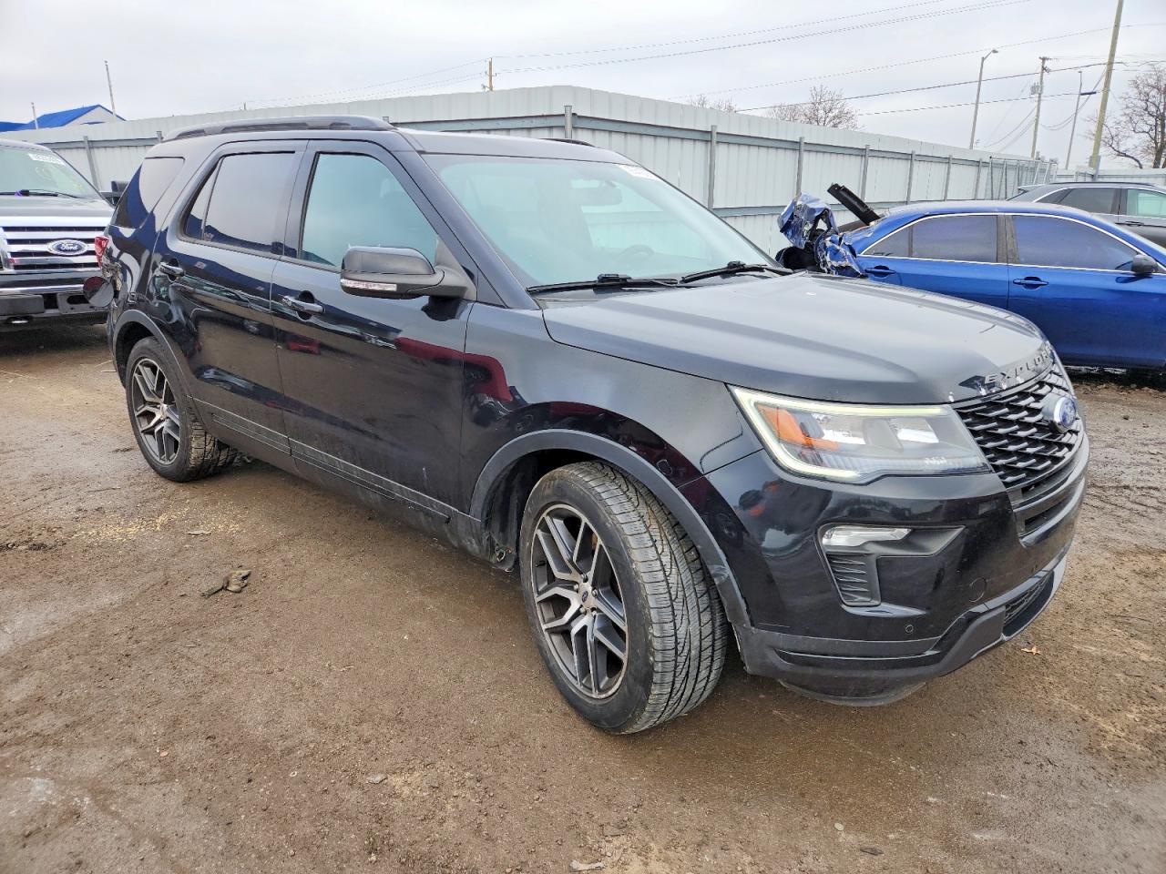 2018 FORD EXPLORER SPORT photo 4