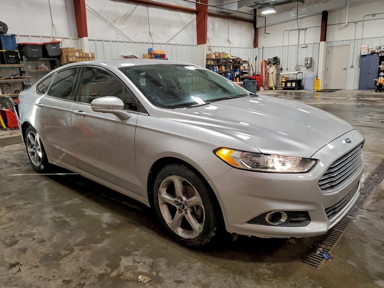2013 FORD FUSION SE photo 4