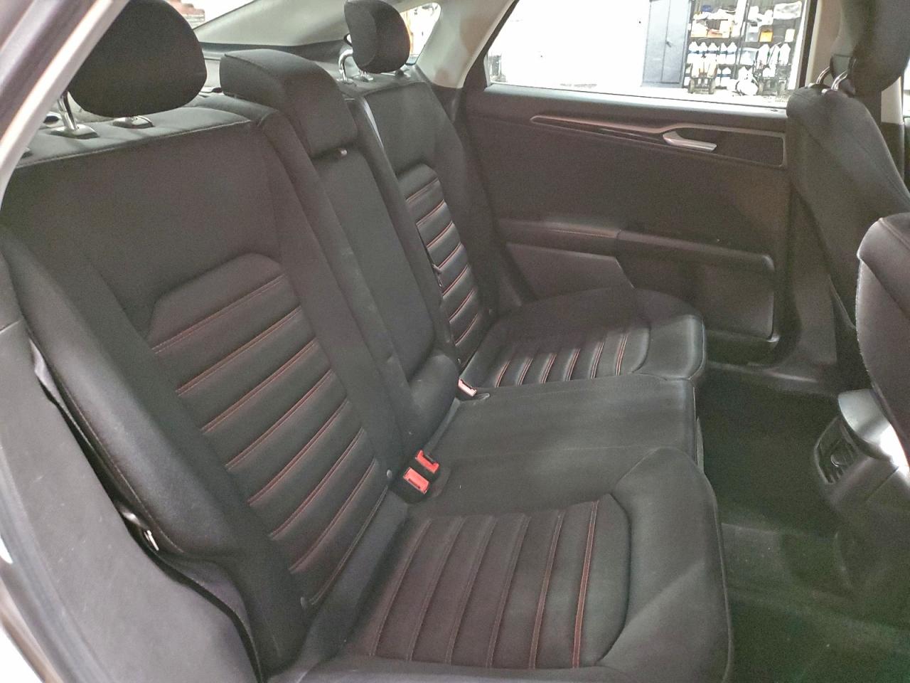 2013 FORD FUSION SE photo 10