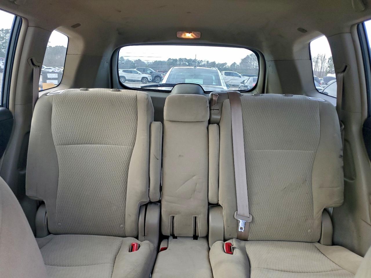 2010 TOYOTA HIGHLANDER photo 10