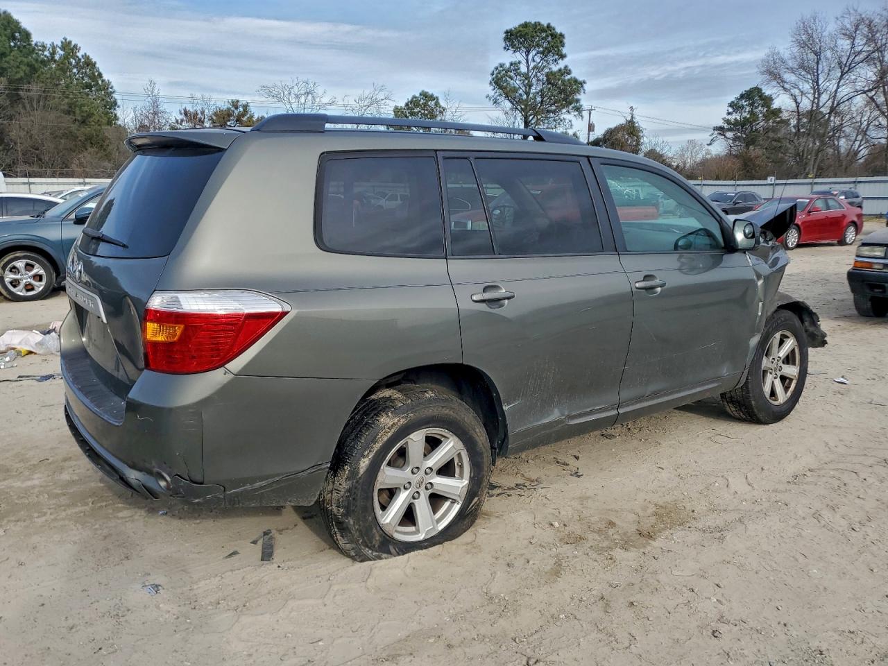 2010 TOYOTA HIGHLANDER photo 3