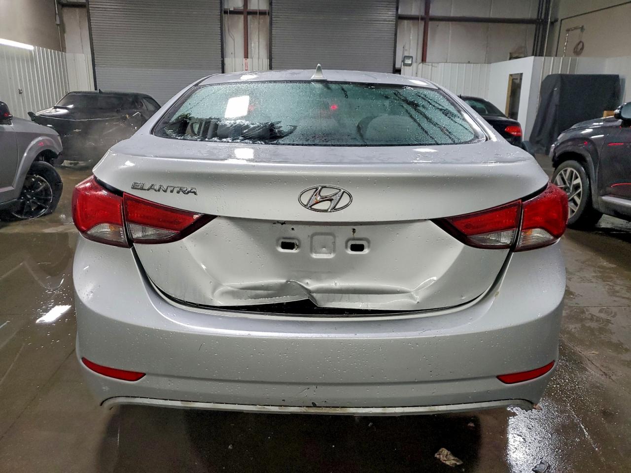 2016 HYUNDAI ELANTRA SE photo 6