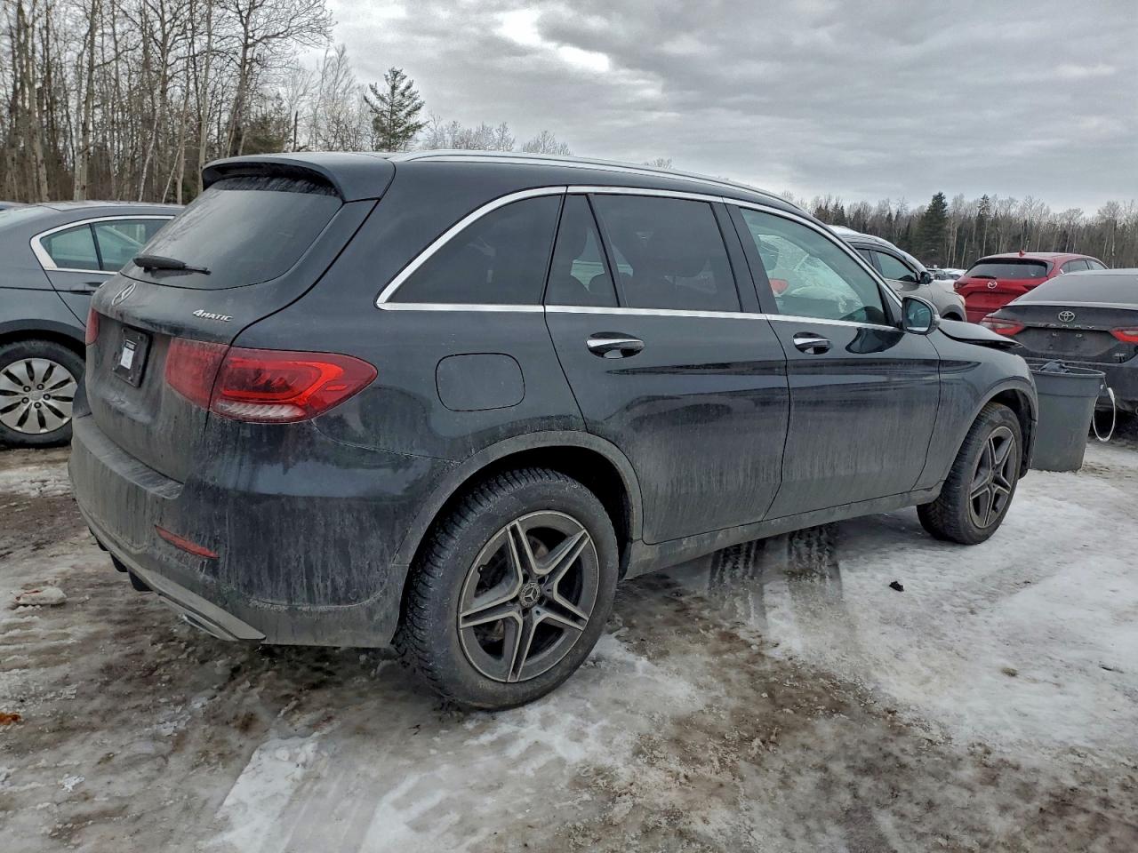 2021 MERCEDES-BENZ GLC 300 4MATIC photo 3