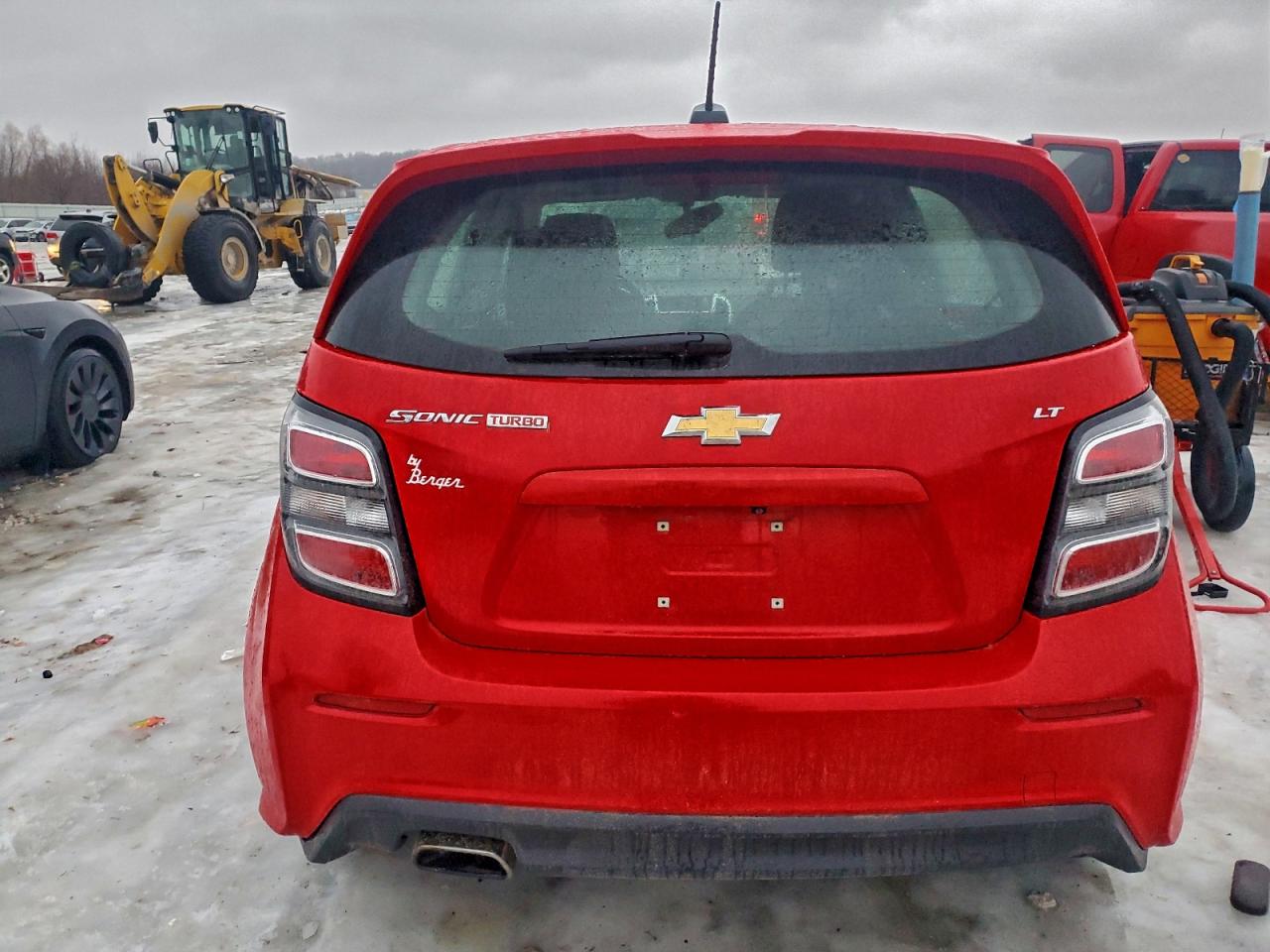 2017 CHEVROLET SONIC LT photo 6