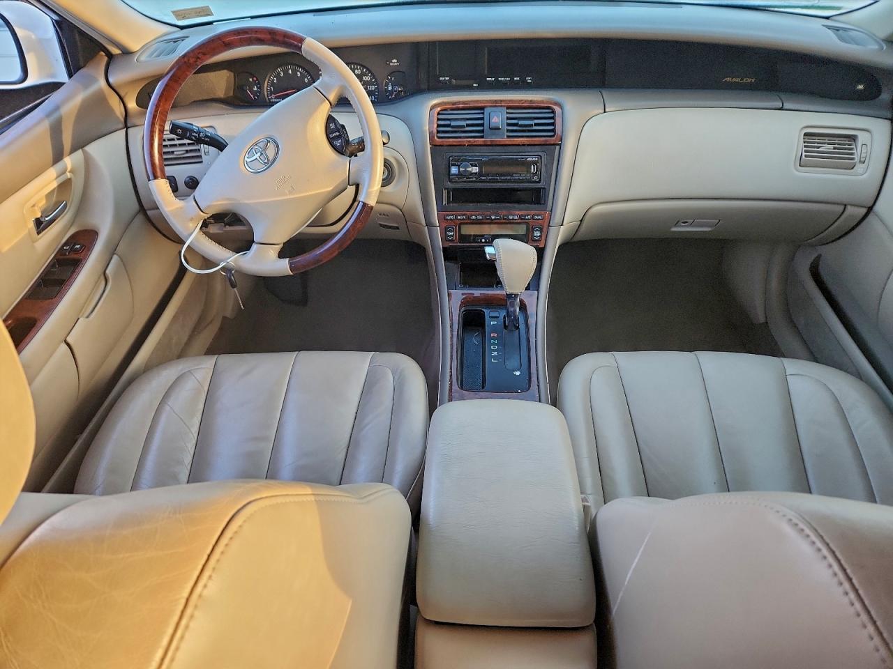 2003 TOYOTA AVALON XL photo 8