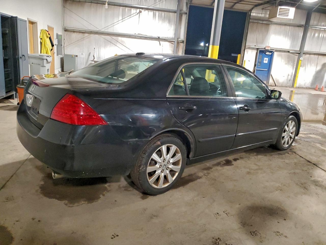 2007 HONDA ACCORD photo 3