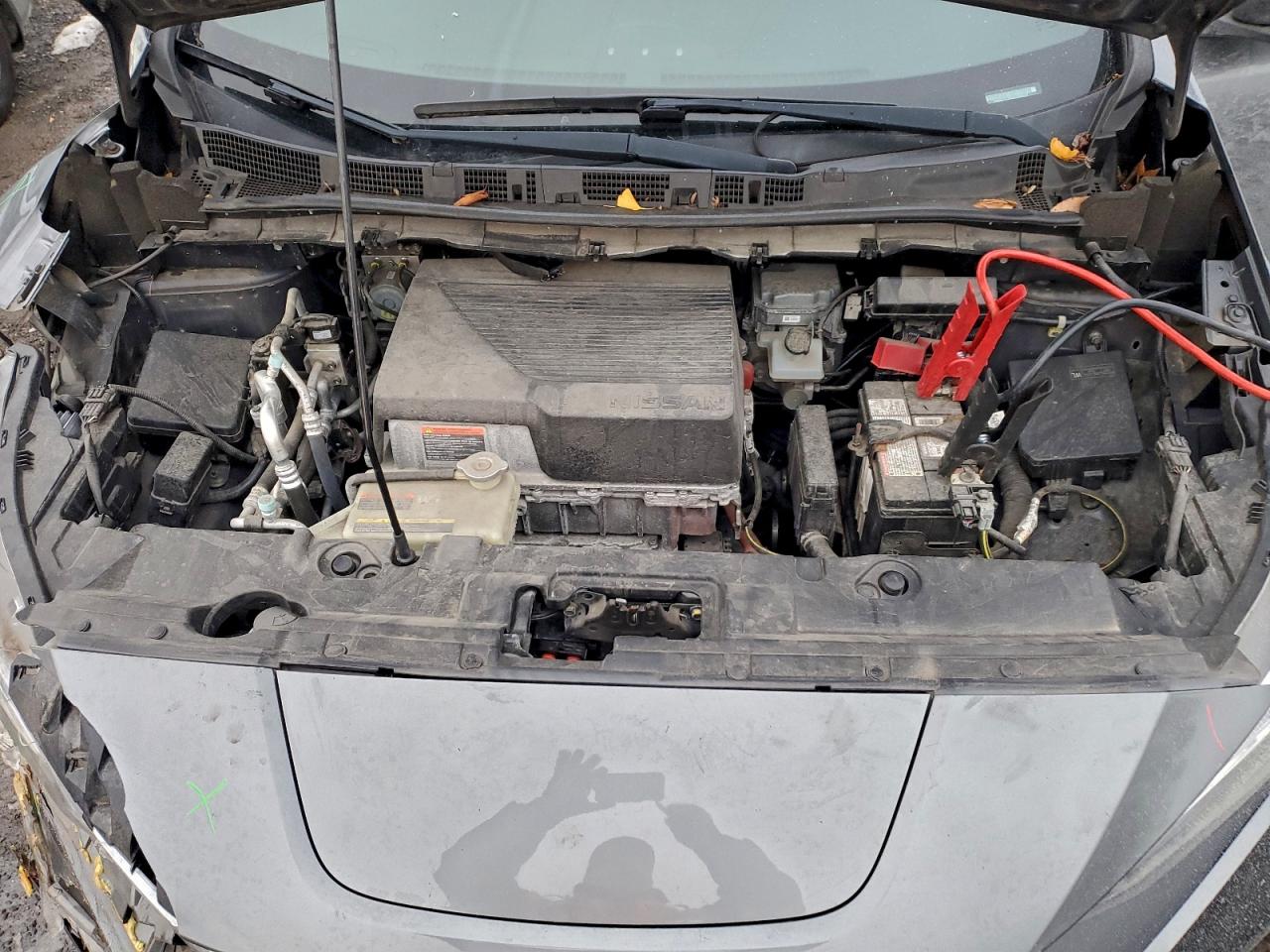 2018 NISSAN LEAF S photo 11