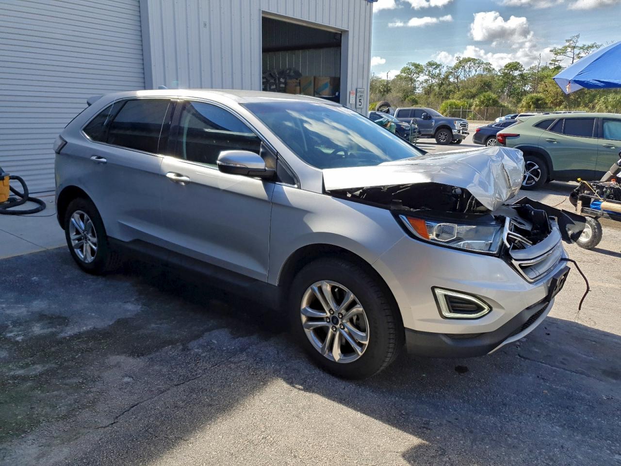 2017 FORD EDGE SEL photo 4