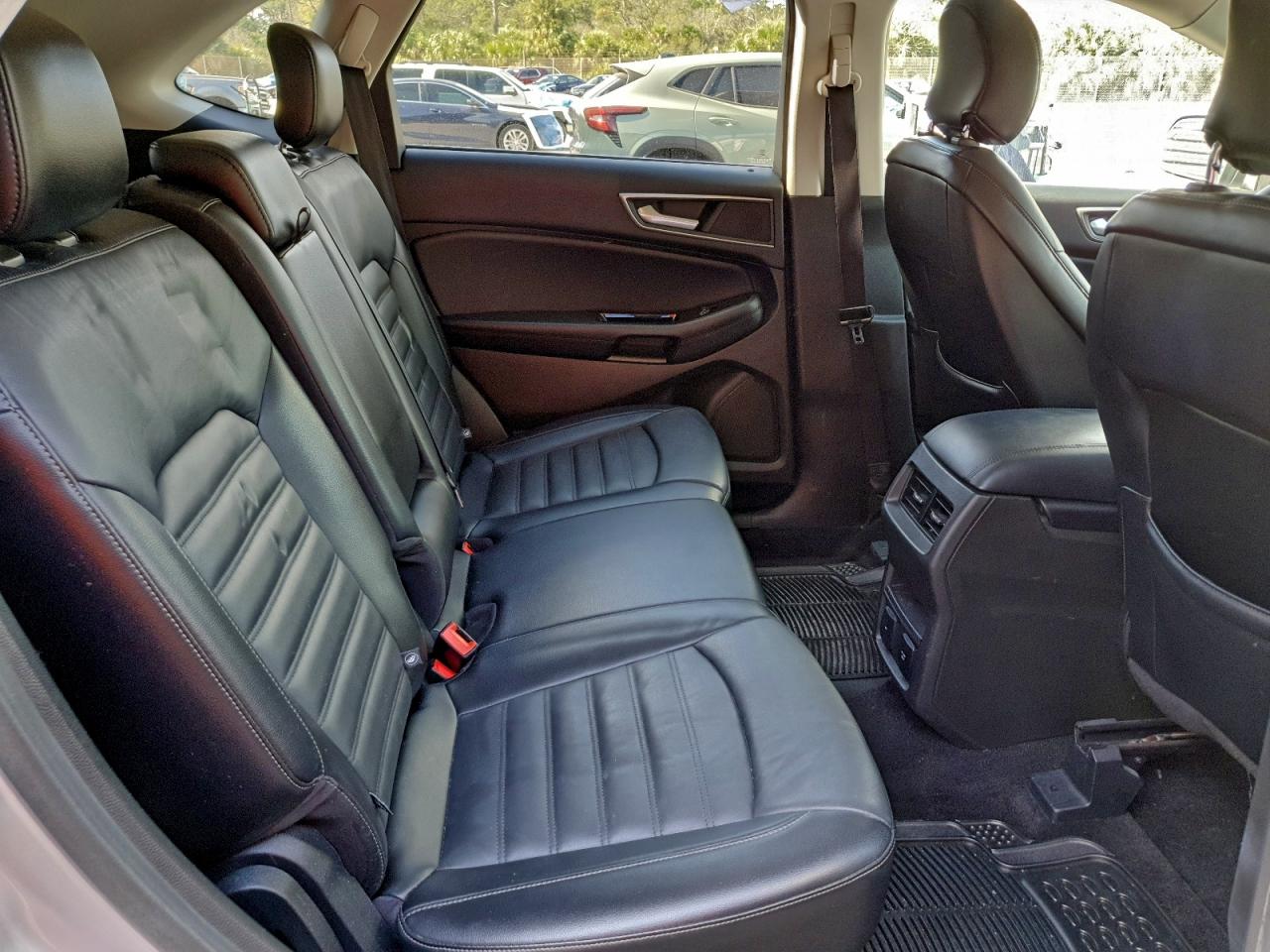 2017 FORD EDGE SEL photo 11