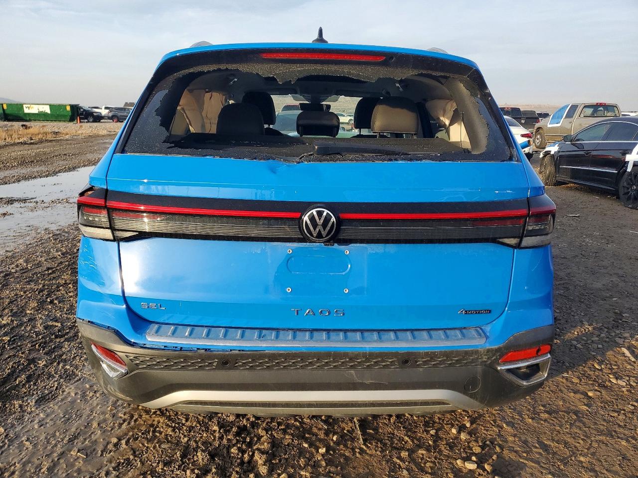 2025 VOLKSWAGEN TAOS SEL photo 11