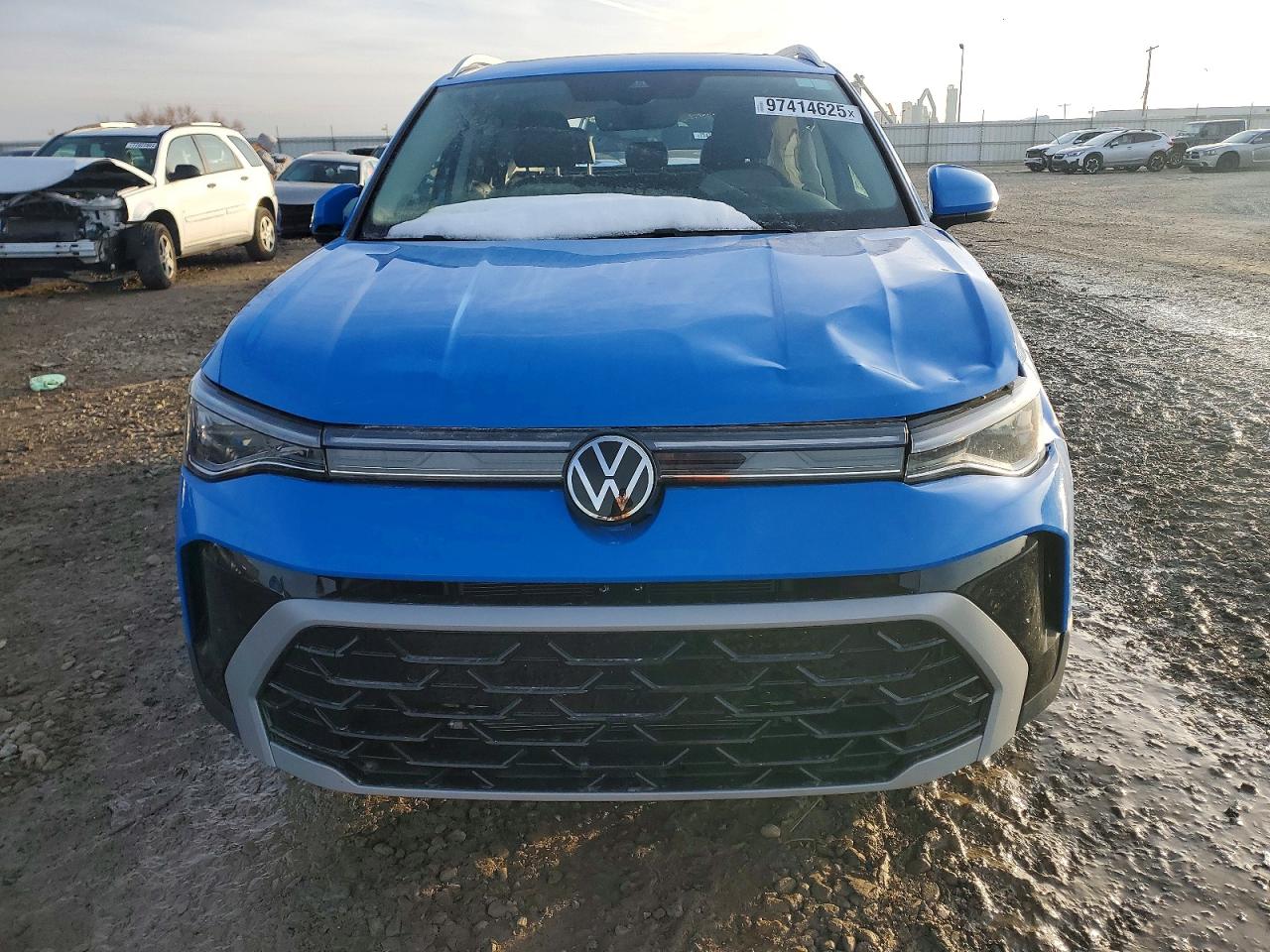 2025 VOLKSWAGEN TAOS SEL photo 9
