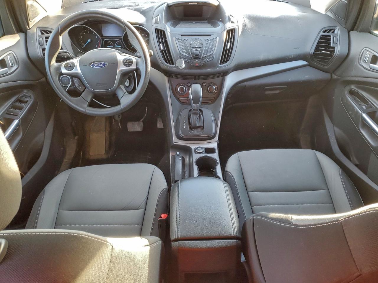 2015 FORD ESCAPE SE photo 8