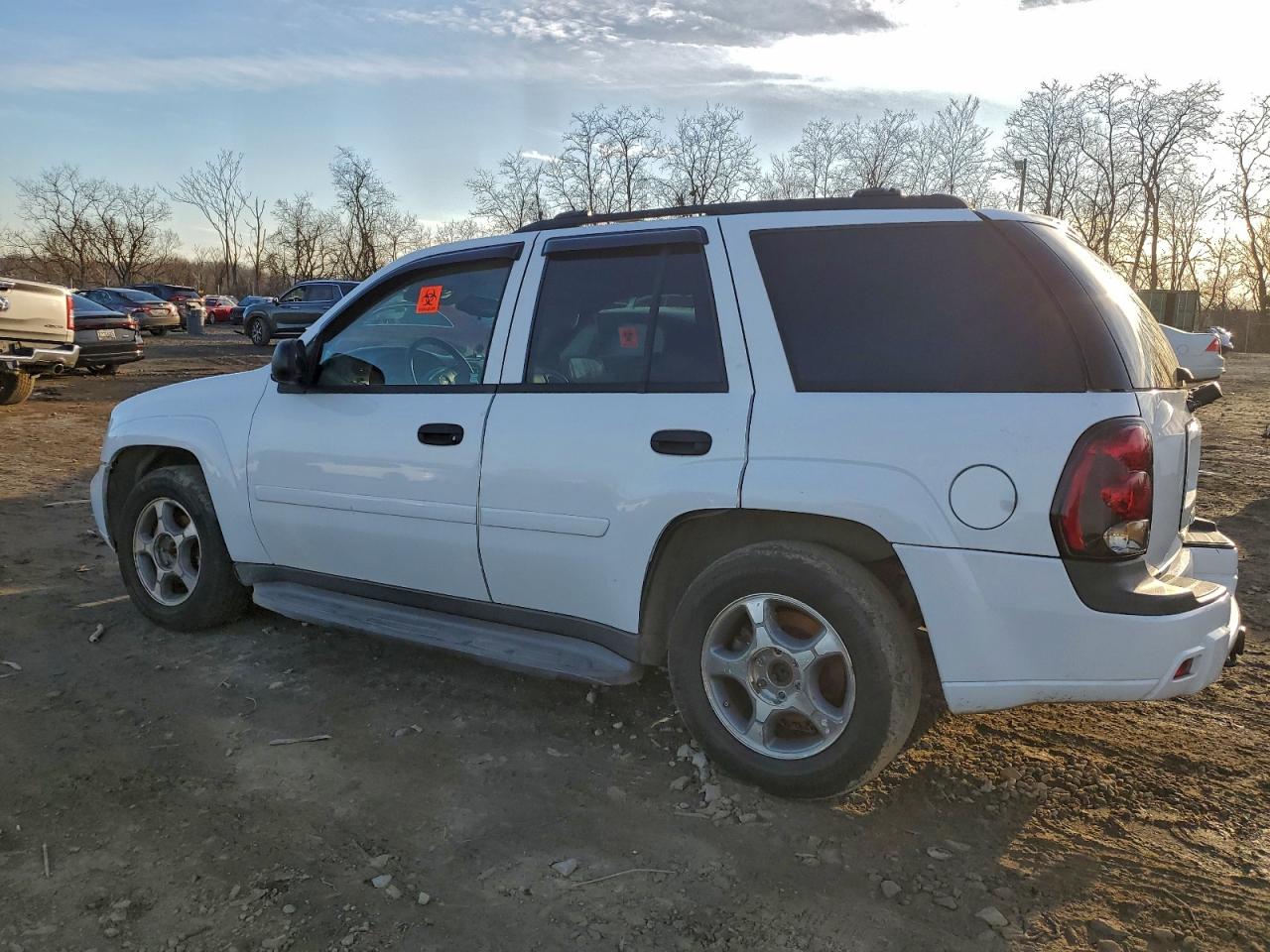 2008 CHEVROLET TRAILBLAZER LS photo 2