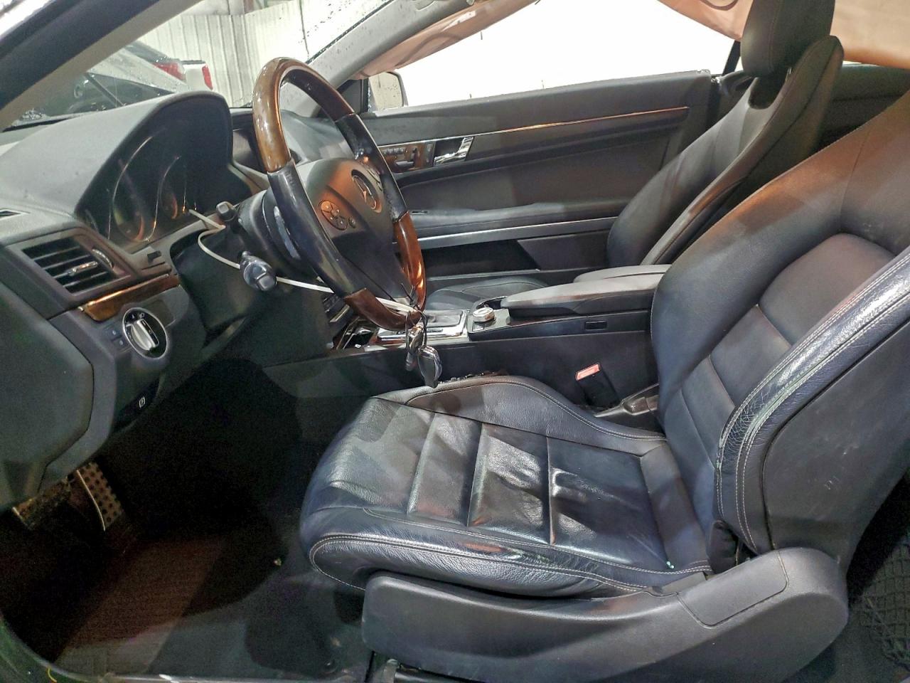 2011 MERCEDES-BENZ E 350 photo 7