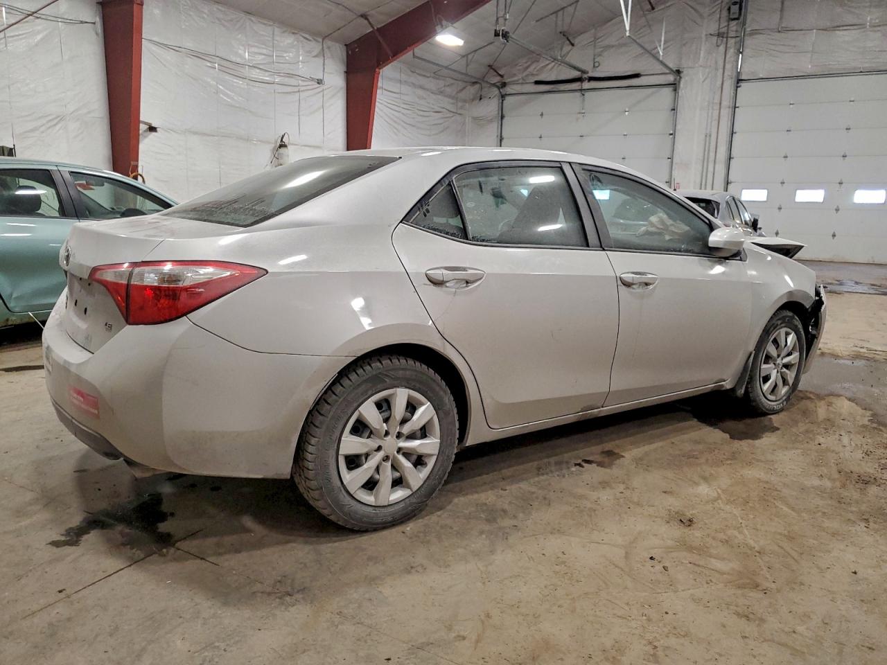 2016 TOYOTA COROLLA L photo 3