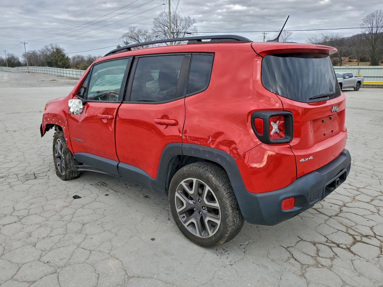 2017 JEEP RENEGADE LATITUDE photo 2