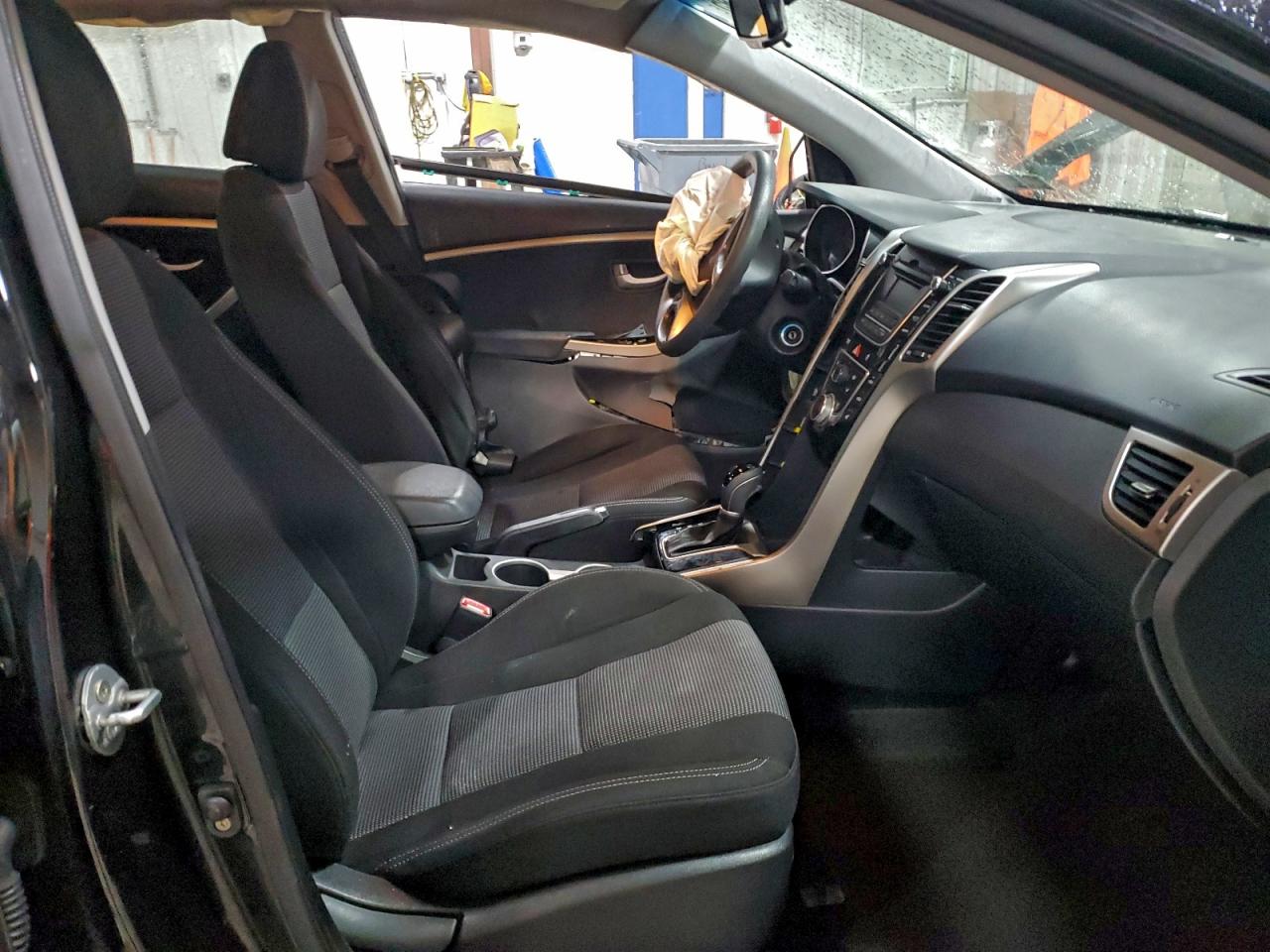 2013 HYUNDAI ELANTRA GT BASE photo 7