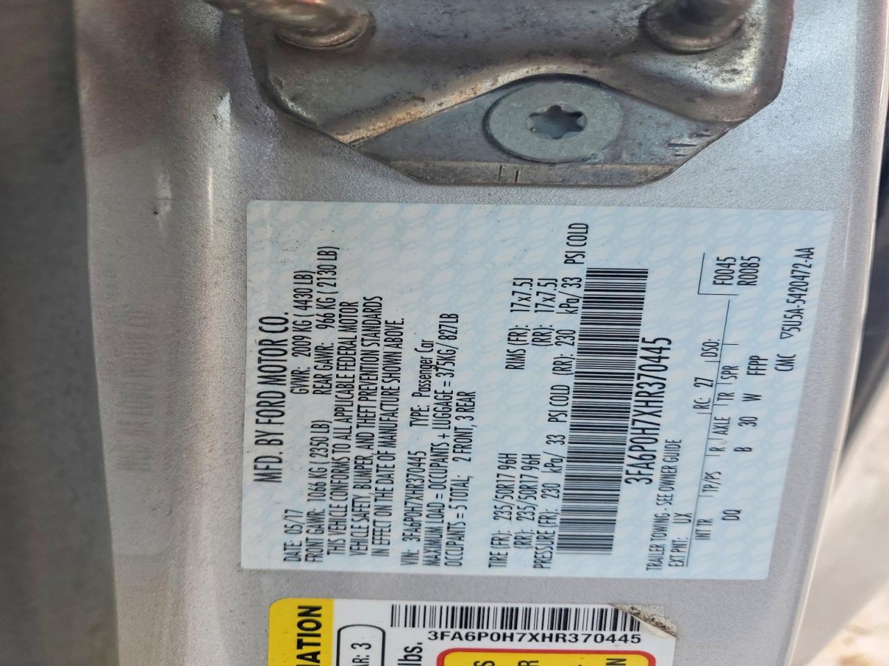 2017 FORD FUSION SE photo 12
