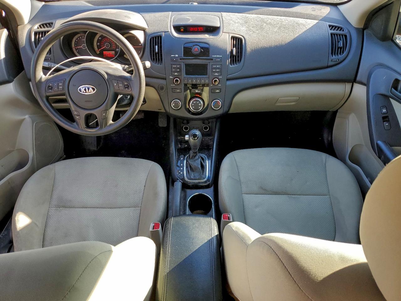 2012 KIA FORTE EX photo 8