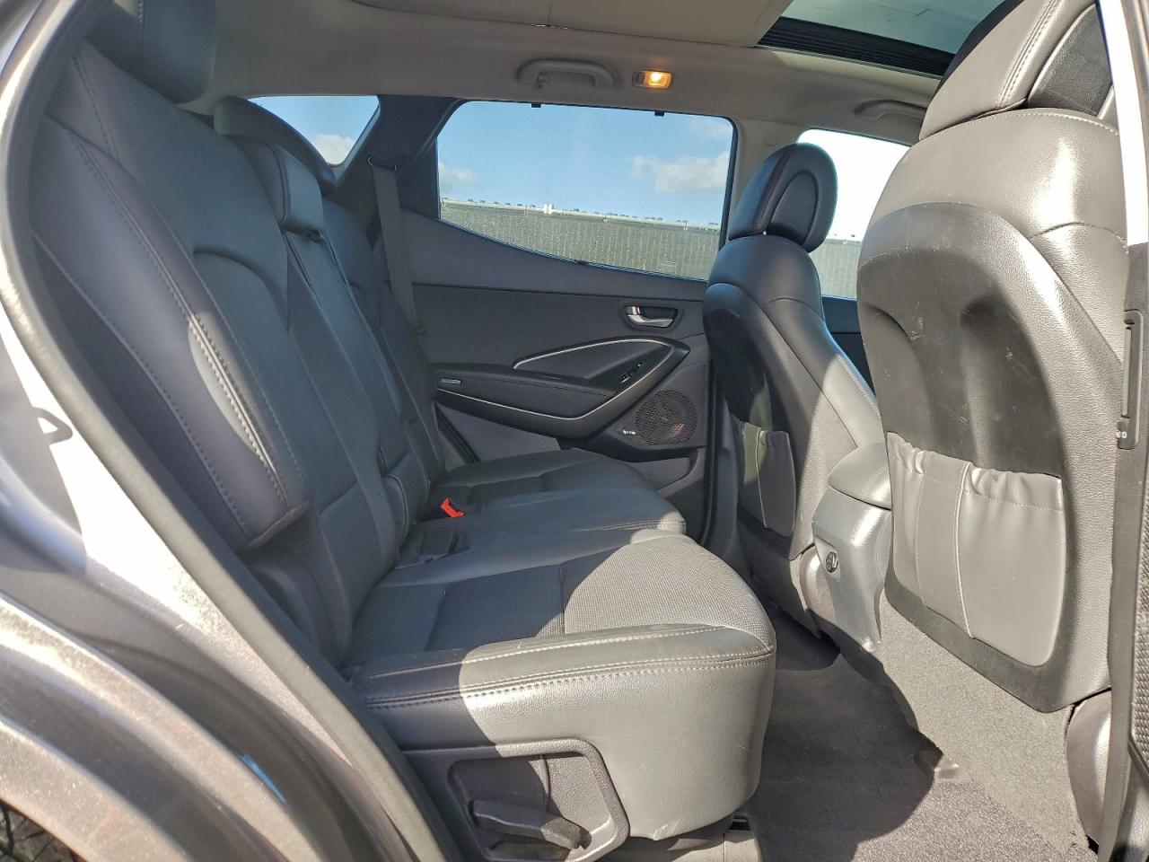 2017 HYUNDAI SANTA FE SPORT photo 11