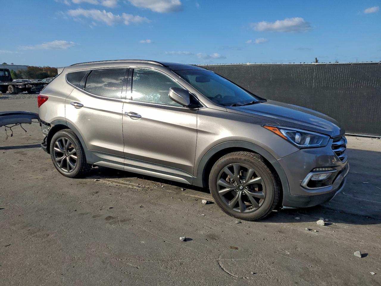 2017 HYUNDAI SANTA FE SPORT photo 4