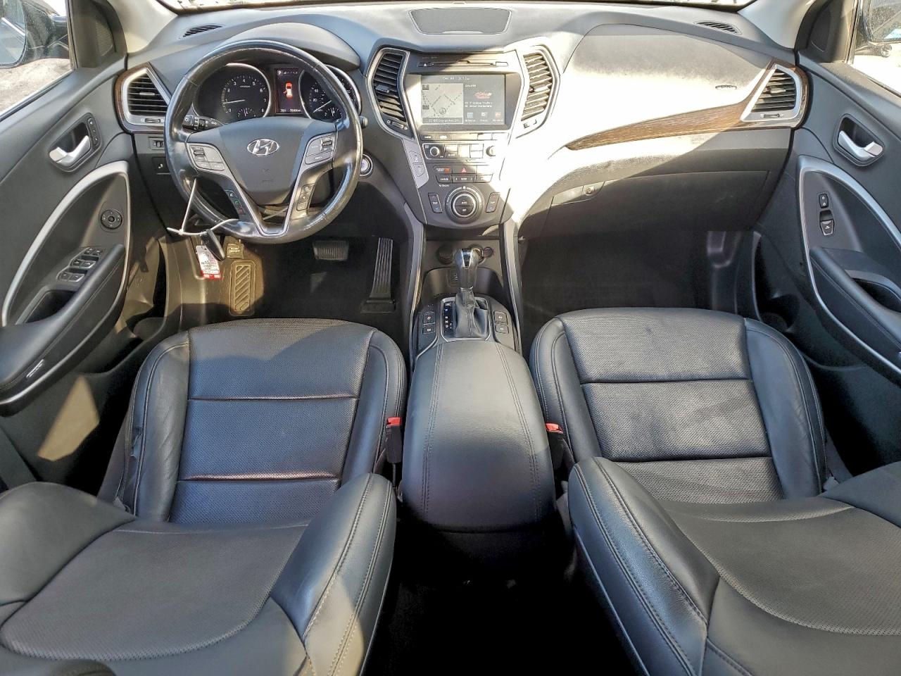 2017 HYUNDAI SANTA FE SPORT photo 8