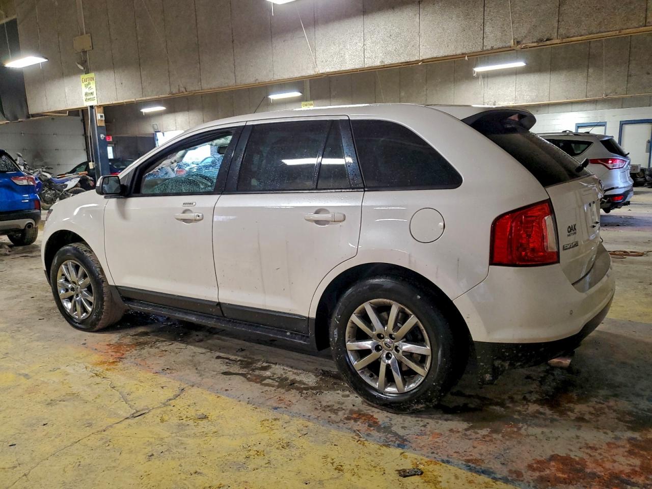 2013 FORD EDGE SEL photo 2