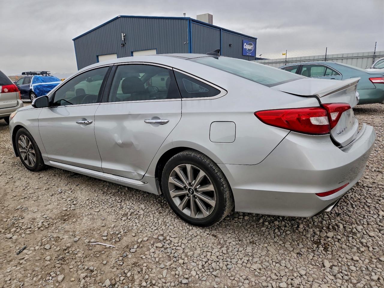 2016 HYUNDAI SONATA SPORT photo 2